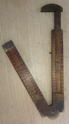 Boxwood Folding Rules 5.jpg