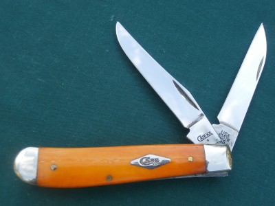 2009 Case 6207W Smooth Persimmon Orange Bone Wharncliffe Mini Trapper