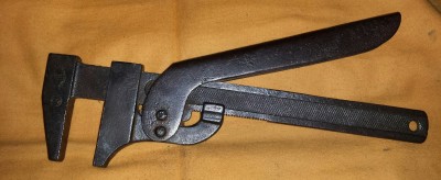 Henckels Adjustable Wrench (1).jpg