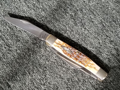 Case 6375 in amber bone