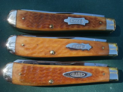 1993 Case Classic 62007 1/2 Yellow-Tan Jigged Bone Mini Trappers