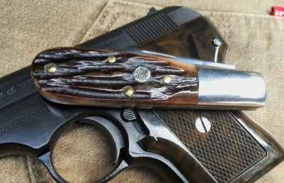 Queen Barlow with D2 &amp; Amber Cut Stag Bone