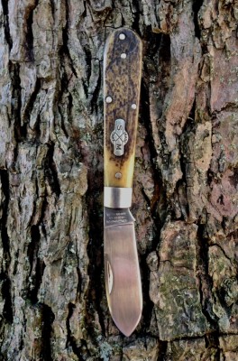 Knife photo - 1.jpg