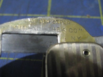 Bates&BKut-No-ChekNYCigarCutter$2 004.jpg