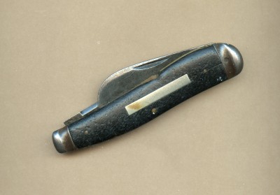 Camillus Cutlery 1902 first stamp (1).jpg