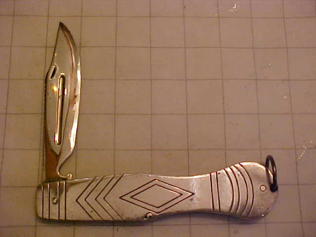 FoldingFishKnifeOpen2.JPG