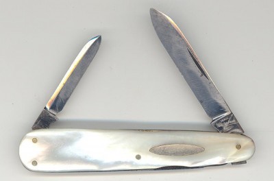 Warwick Knife.jpg