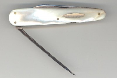 Warwick Knife 2.jpg