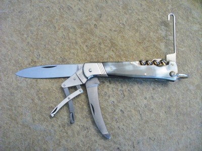 Italian sportsman 5 blade sml.JPG