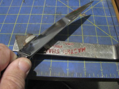 HowToUseTheMasterSharpener 004.jpg