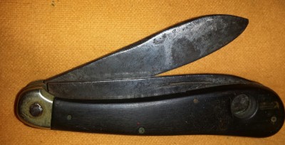 Vintage 19th c. Horn Bartenders Cigar Cutter (5).jpg