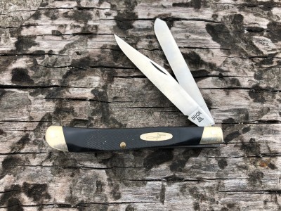 Buck 311 Slimline Trapper.jpg