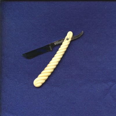 RobRazor1.JPG