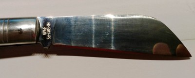 HR 5042 Blade 2.jpg