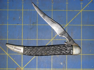 Camco1BladeFishKnife2019 001.jpg