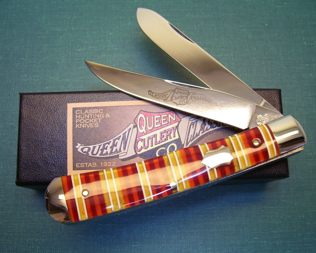 Queen Classic Candy Stripe Trapper 1 of 9 JPG.JPG