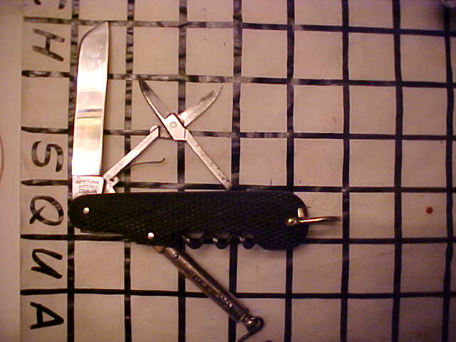 RodgersAandFFishKnife1.JPG