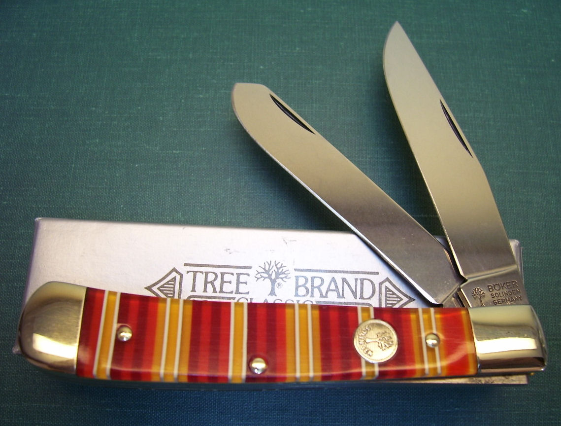Boker Candy Stripe Trapper.JPG