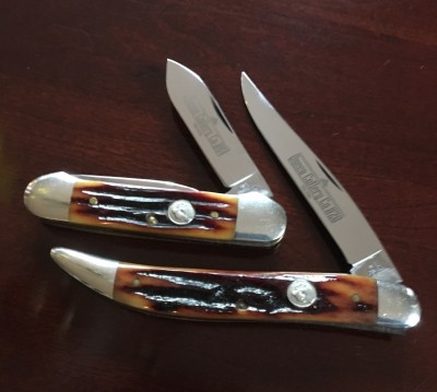 Queen #64 Canoe &amp; #20 Toothpick, both D2 &amp; bone &amp; prior to DFC