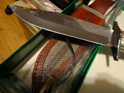 Hen & Rooster Diamond Edition Stag Bowie 006.jpg