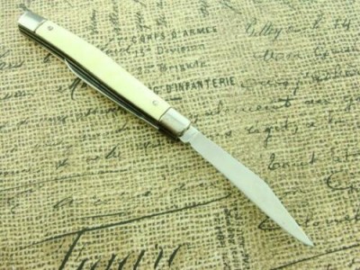 Imperial Celluloid Pearl Slim Jack 008.jpg