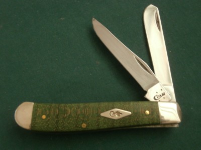 2016 Case 7207 Green Curly Maple Mini Trapper