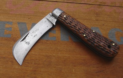 Schrade Cut. Co. Hawkbill Mark.jpg