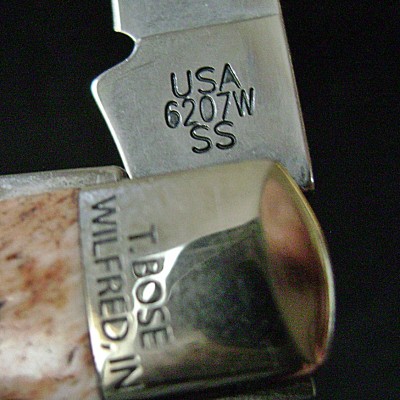 W - Case 2015 Mini-Trapper 6207W SS Bose-Reid Carmel-Natural Bone Magician - Pattern Stamp.JPG