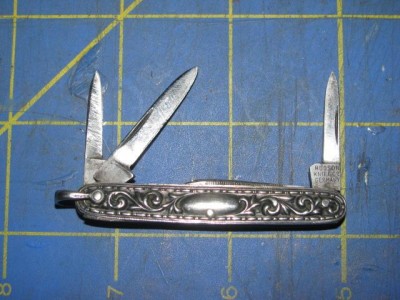 HudsonKnifeCo.SilverWhittler2019.JPG