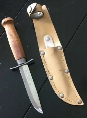 KJ-ERIKSSON-MORA-SWEDEN-WOOD-HANDLE-4”-Carbon.jpg