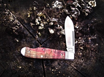 2018-tuna-teardrop-red-burl01-lo.jpg
