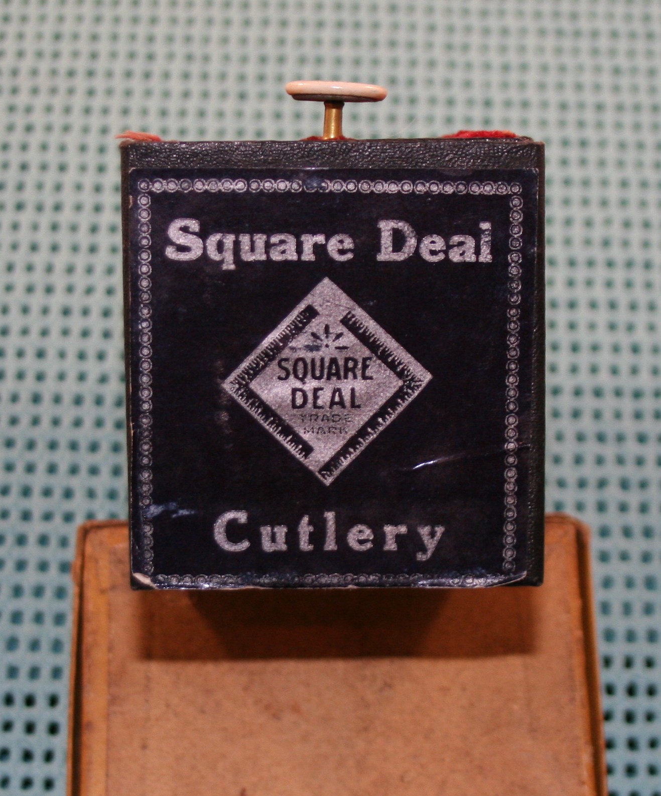 sqdeal2.jpg