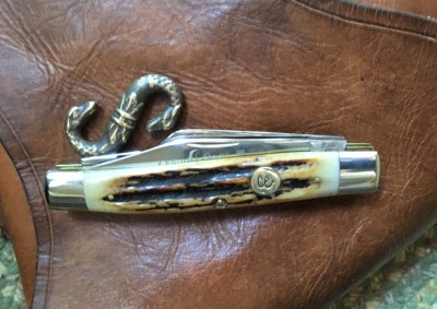 Colonel Coon #CC49 Large Stockman with carbon &amp; stag