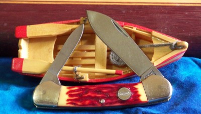 Camillus Two Tone Delrin Staglon.JPG