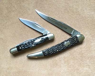 1078 Case #6308 Small Split-back Whittler with CV &amp; bone &amp; 1987 Winchester #W15 1924 Toothpick with carbon &amp; bone