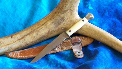 Colonial Cub Hunter.JPG