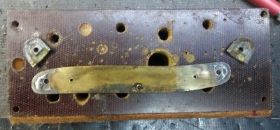2- old solder on the bolsters broke loose (1).jpg