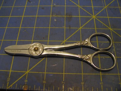 WissFlowerShears-2.00 002.jpg