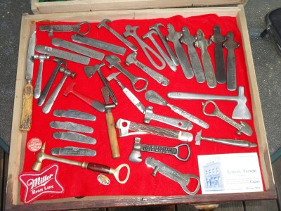 Box openers, compasses, match safes 002.JPG