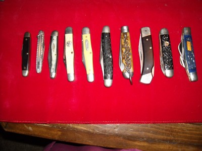 L to R- IXL, Schrade Walden, R.J.Richter, McGrew, Camillus, Robeson, Camillus,Schrade LB5, 2 bld jack, Coleman.jpg