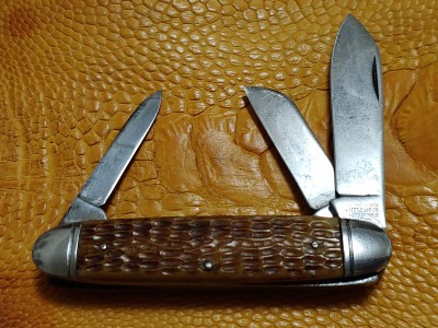 Camillus 4 line cattle knife