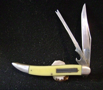 Camillus 25 Fish Knife - Mark Open.JPG