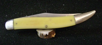 Camillus 25 Fish Knife - Pile Closed.JPG