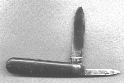 Russell small knife #1.jpg