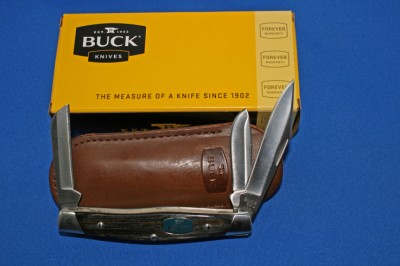 CanonXTiEFS1855mmf3_55_6ISBuck301withSheath009.jpg