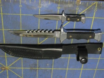 MiniFightingKnivesPair2018-1.JPG