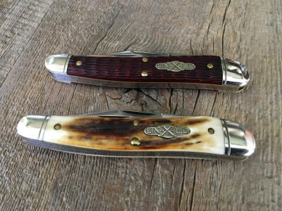 Grinling Pair 2.JPG