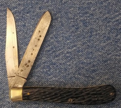 Schrade Walden Trapper etched Craftsman 9475 - b.jpg