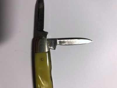 Premier Pocket Knife - 4.jpeg
