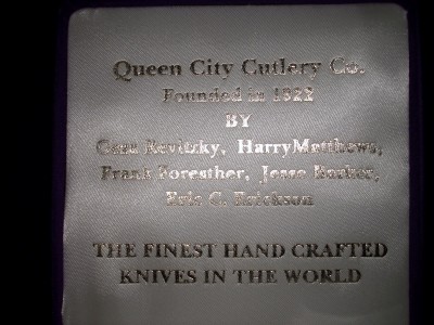 close up of the lid on the 80th Annv.